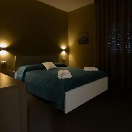 Guest house Plebis Rea 3*